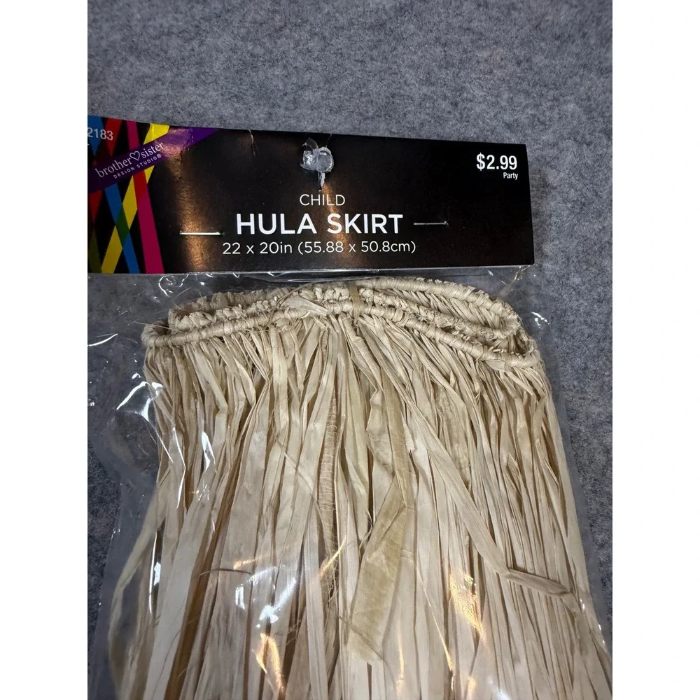 Brother Sister Design Studio Kids Luau Set Hula Skirt Leis Bracelets Hair Clip
